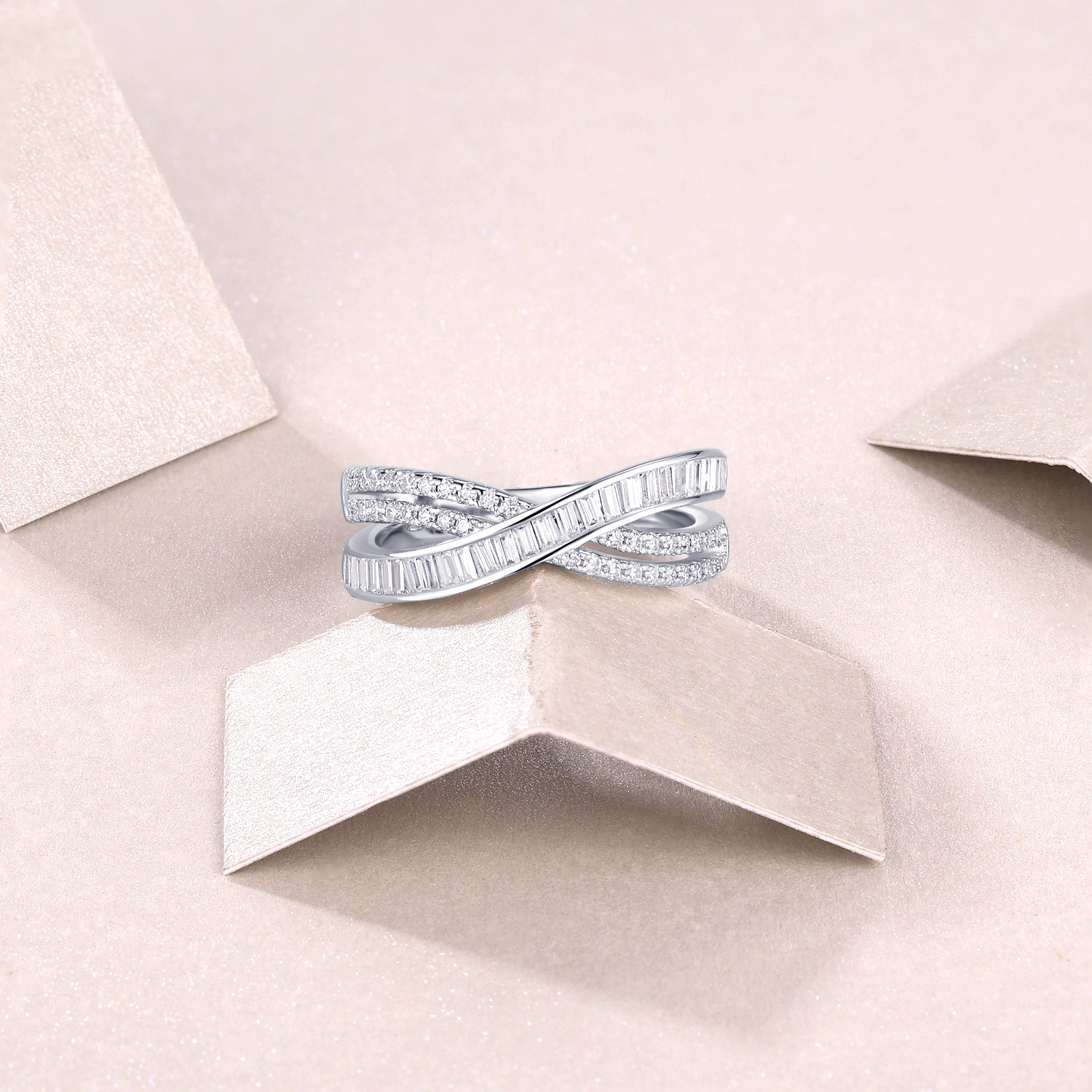 Moissanile Cross Band Weeding Ring - Ceerom