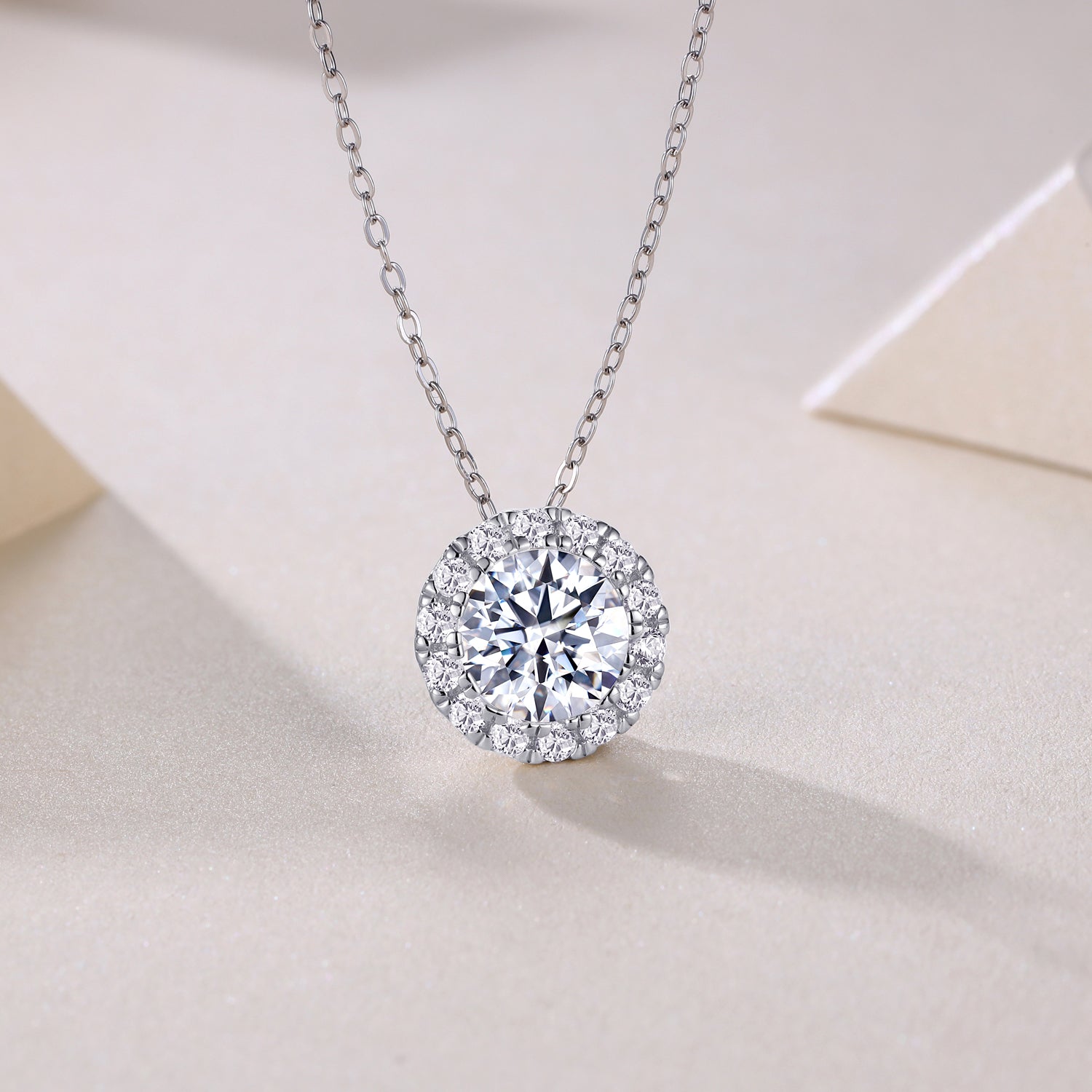 Round Cut Moissanite Halo Pendant Necklace - Ceerom