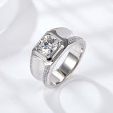 Round Cut Moissanite Men's Ring - Ceerom