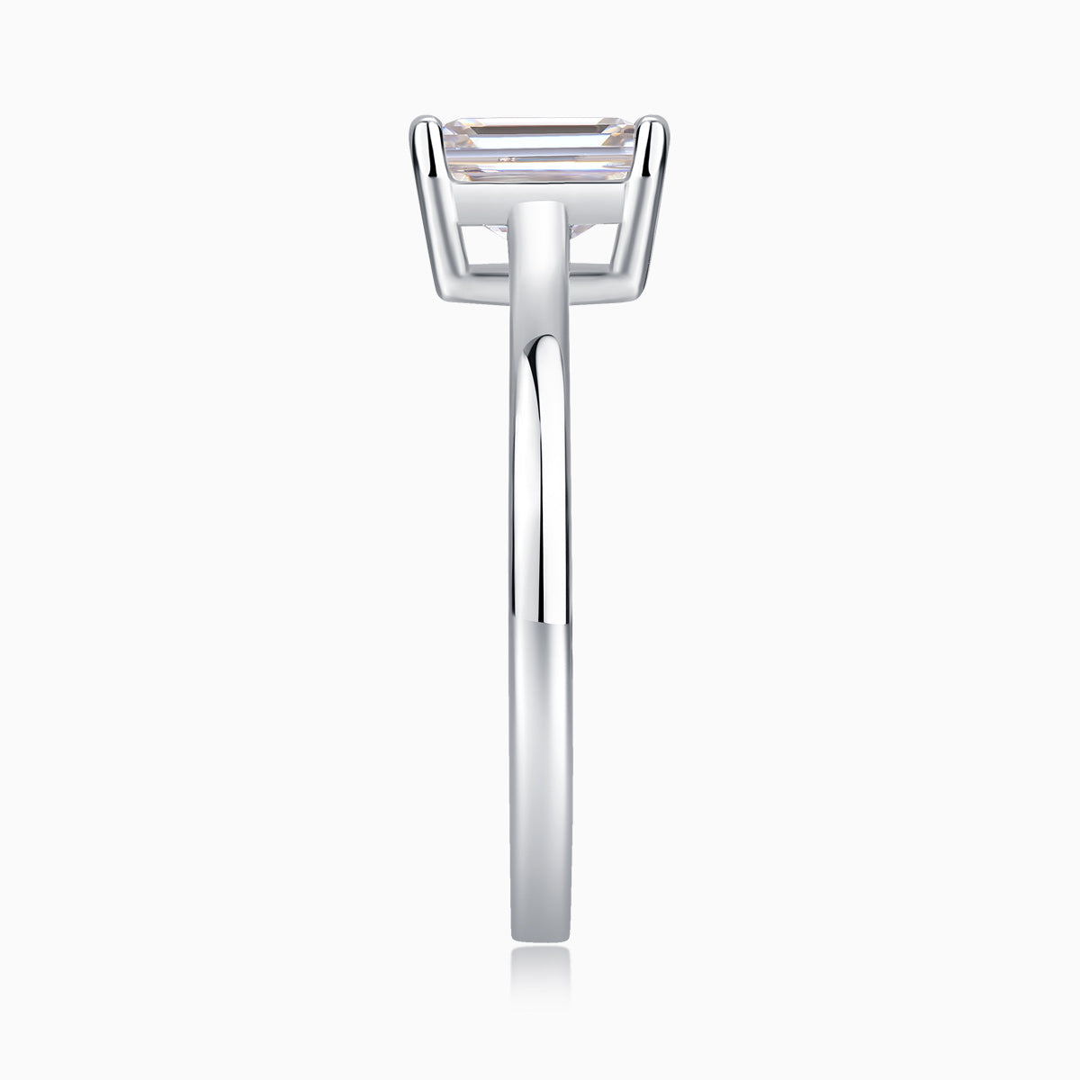 Solitaire Emerald Cut Moissanite Ring - Ceerom