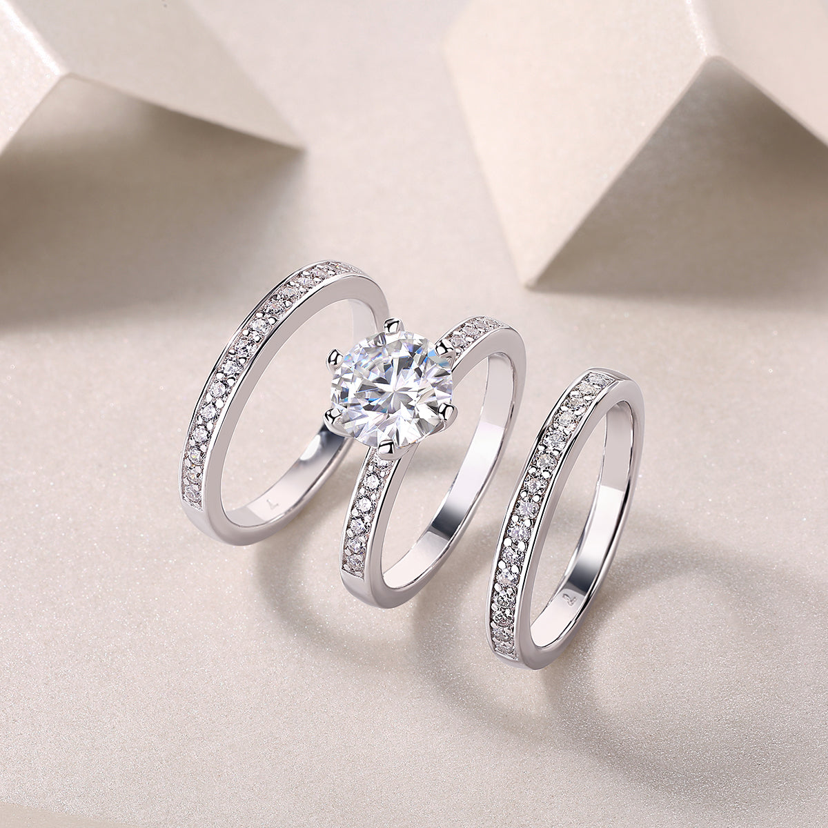 Classic Sparkle Round Cut Stackable Ring Set - Ceerom