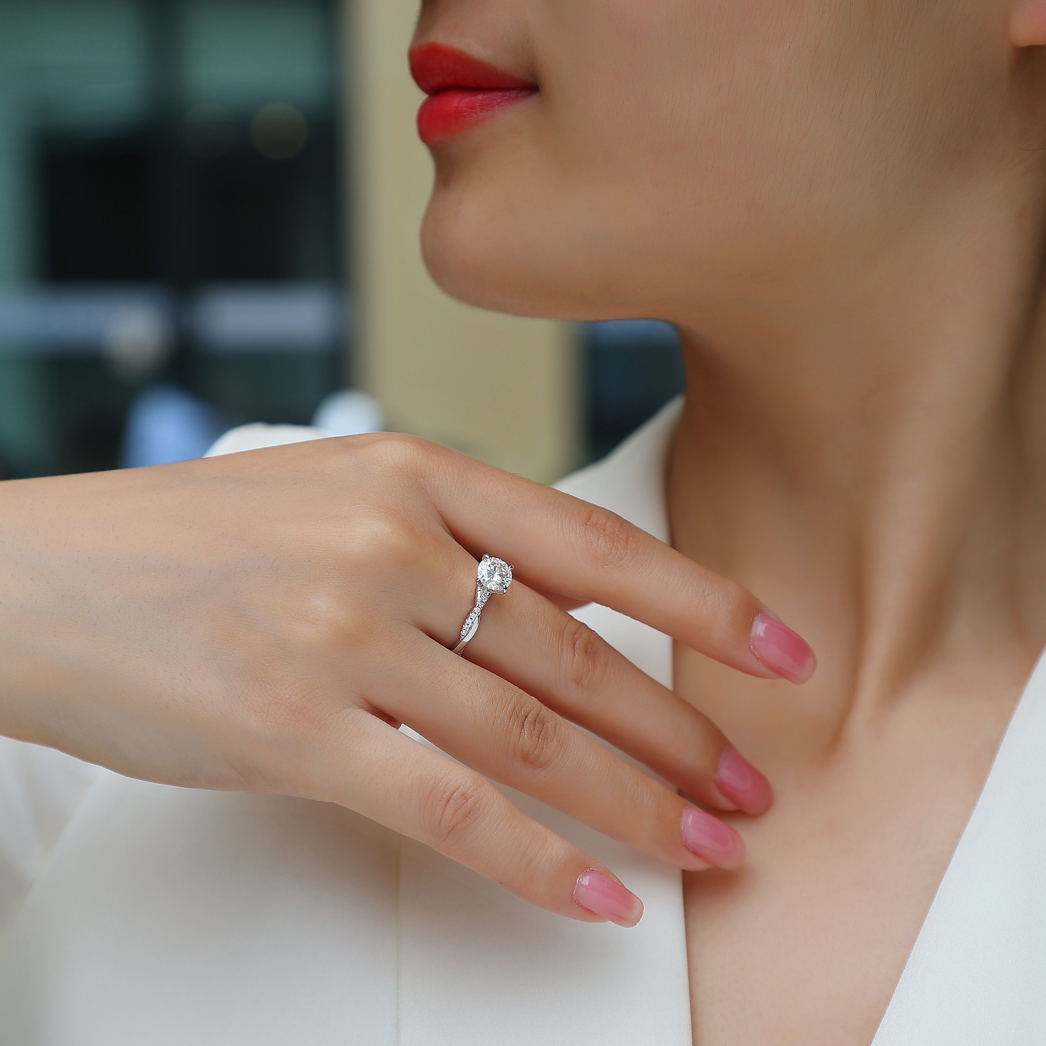 Round Cut Moissanite Pave Wedding Ring - Ceerom