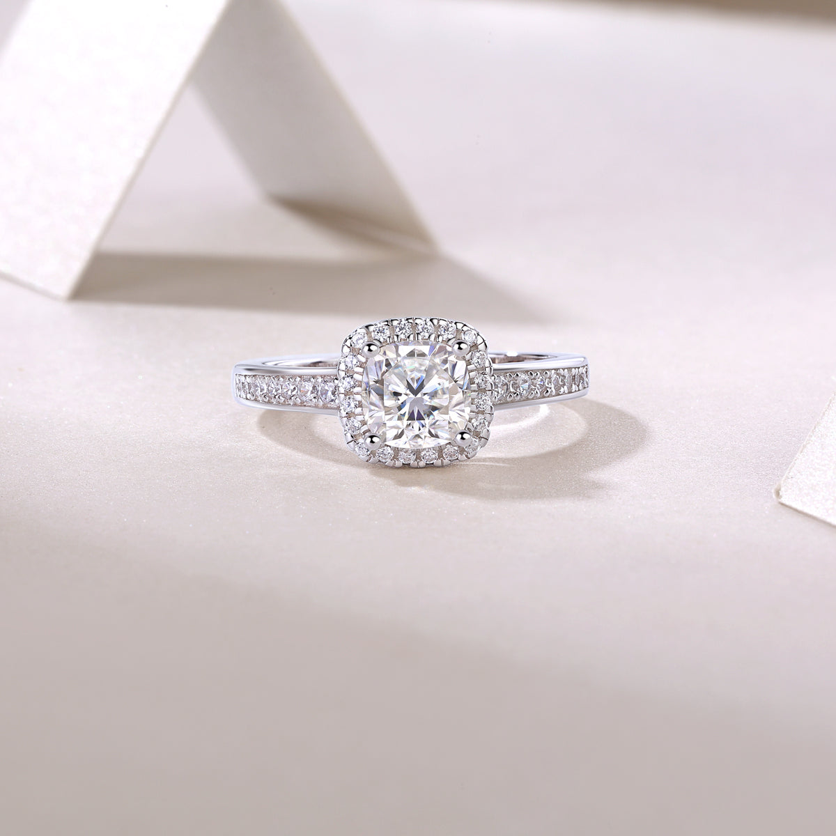 Asscher Cut Moissanite Ring - Ceerom
