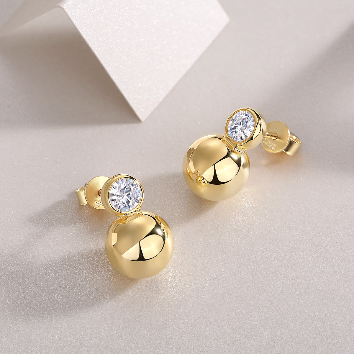 Elegant Ball Moissanite Stud Earrings - Ceerom