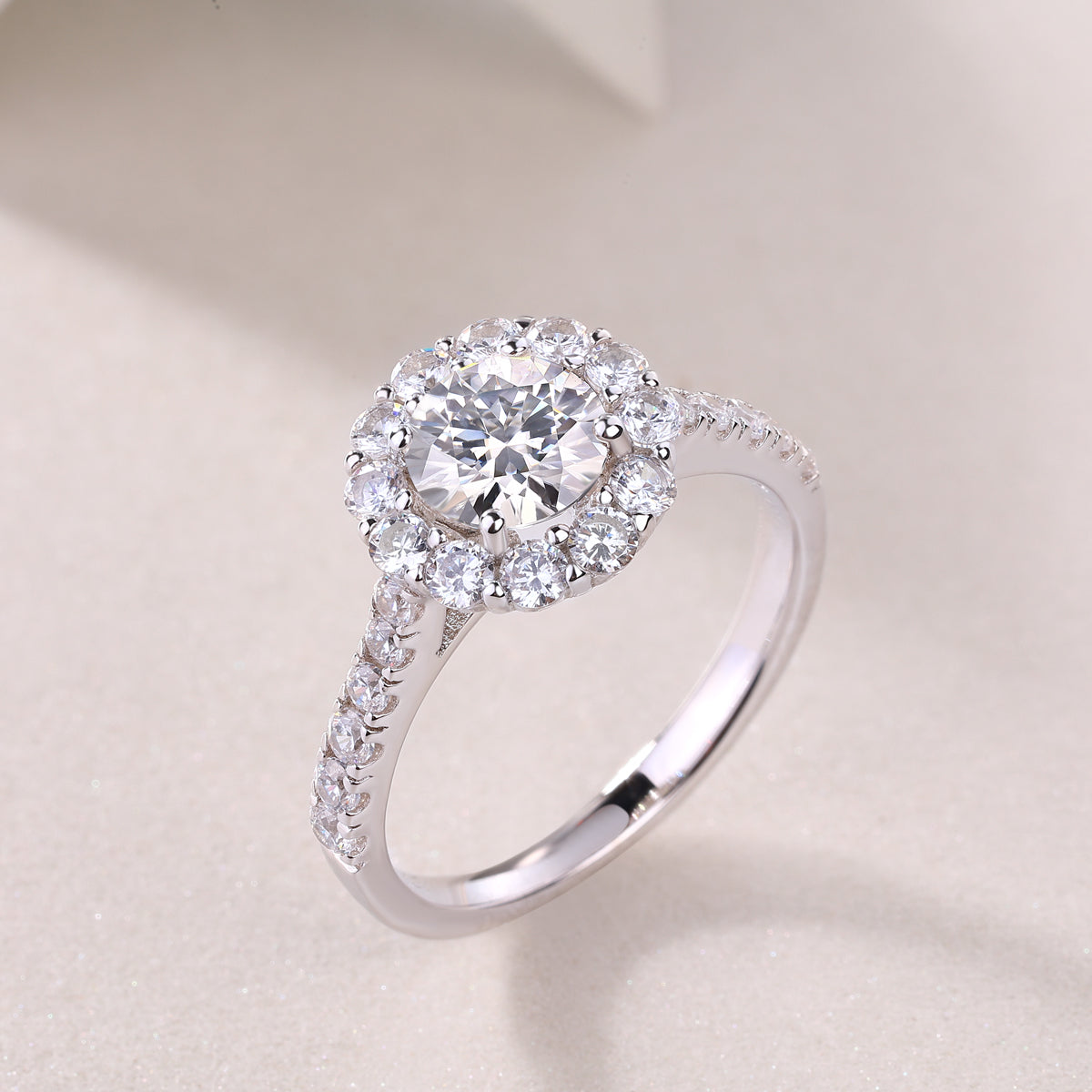 Halo Round Cut Engagement Ring - Ceerom