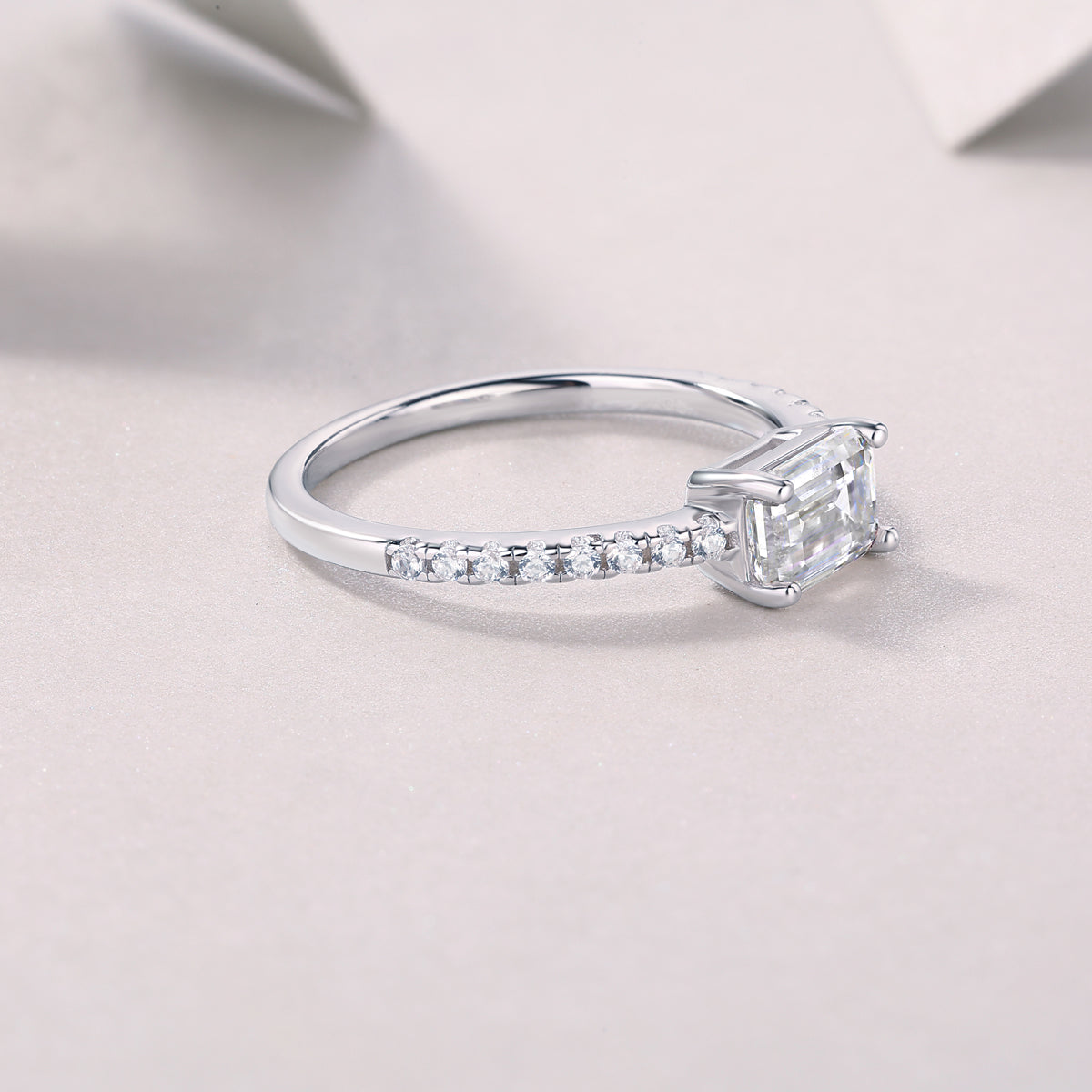 Emerald Cut Moissanite Ring - Ceerom