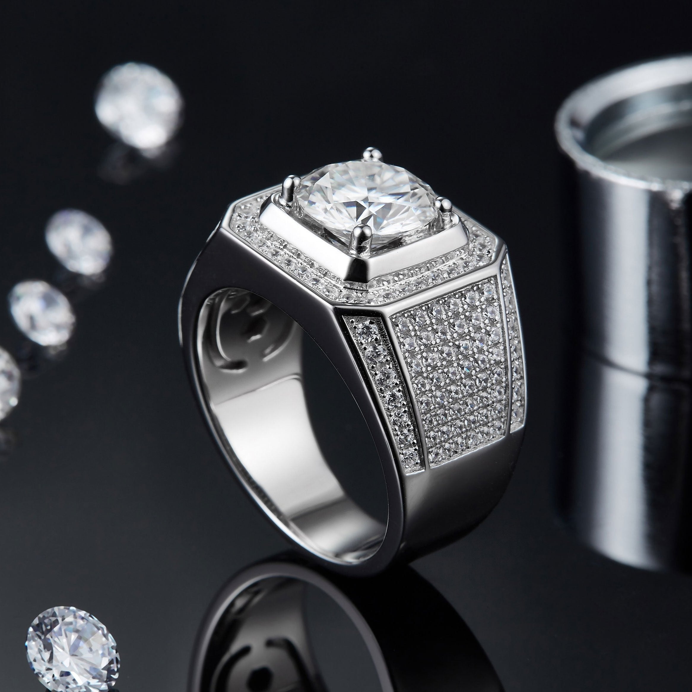 Men's Halo Moissanite Engagement Band Ring - Ceerom