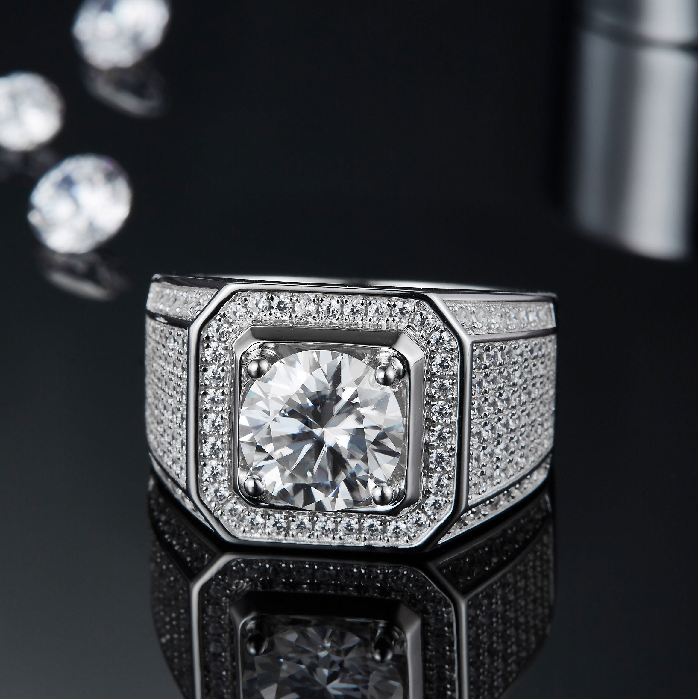 Men's Halo Moissanite Engagement Band Ring - Ceerom