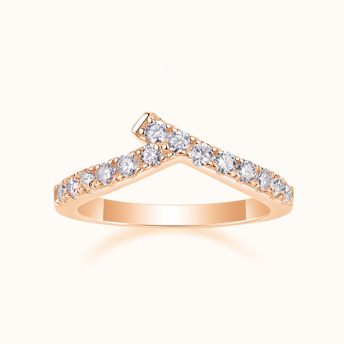 Pave Moissanite Curved Wedding Band Ring - Ceerom